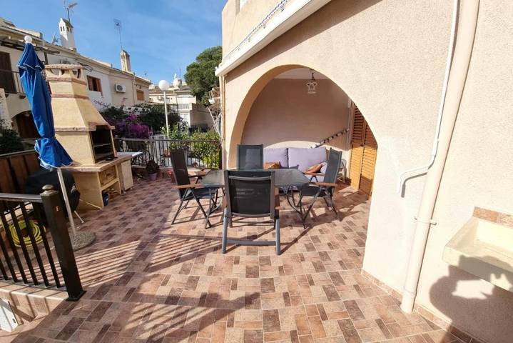 Location de vacances pour 4 personnes, avec terrasse et bassin pour enfant ainsi que sauna et vue dans La Marina - 4