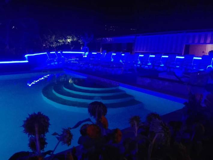 Ferienhaus für 4 Personen, mit Terrasse und Garten sowie Kinderpool und Pool in Marina di Camerota