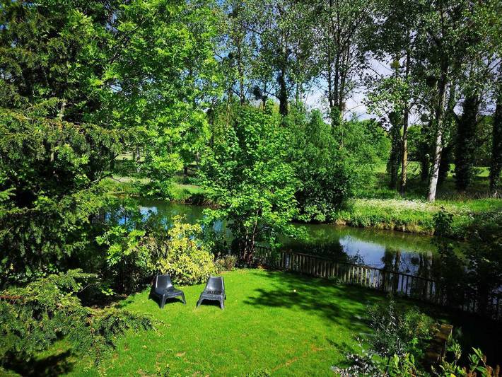 Location de vacances pour 15 personnes, avec terrasse, animaux acceptés à Brunoy - 2