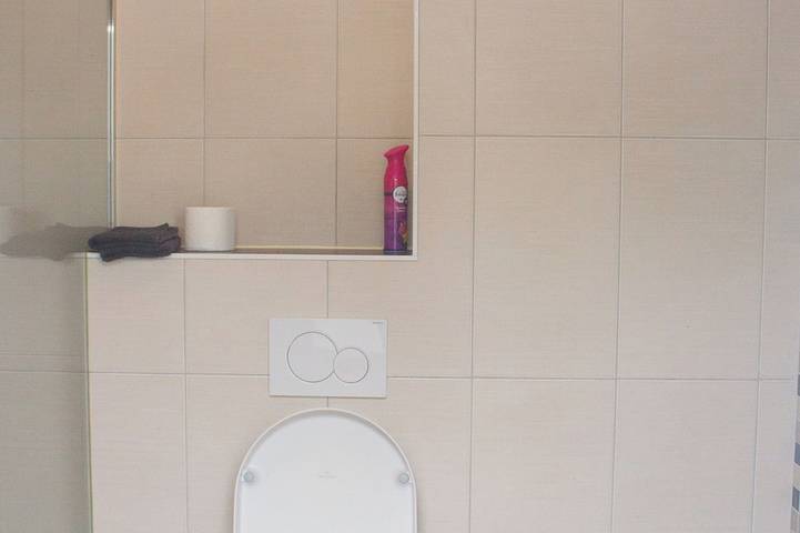 Ganze Wohnung, 5 min vom Saarbrücken Hbf entfernt, Gemütliche Wohnung in Saarbrücken, Saargau