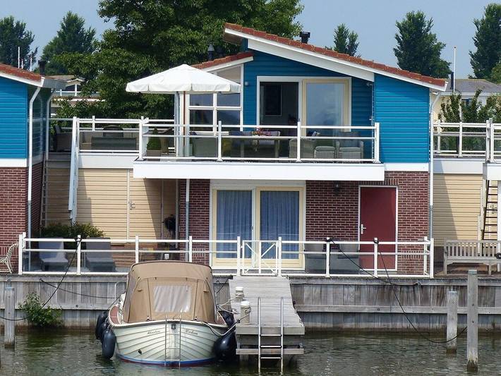 Friesland Zilverreiger 4 in Workum, Ijsselmeer