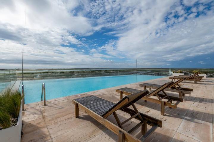 Casa de férias para 4 pessoas, com piscina e vista e ainda jardim em Olhão (Portugal)