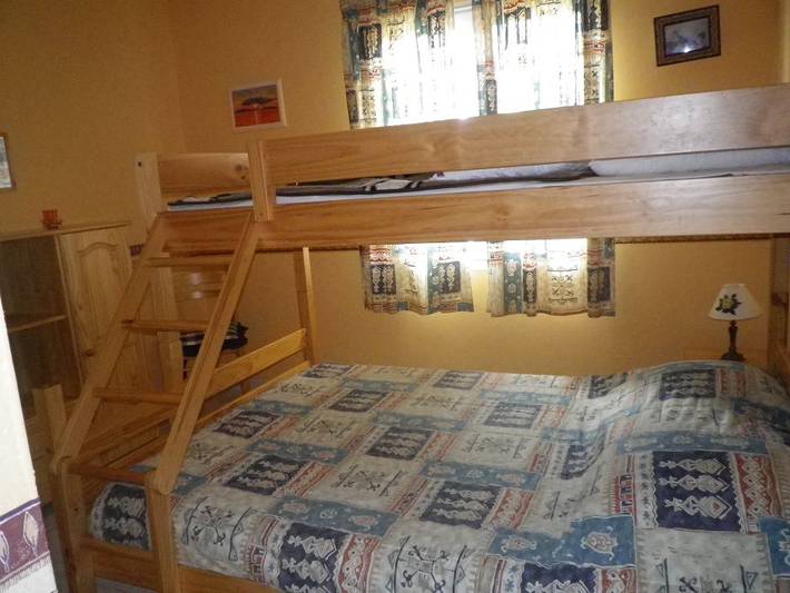 Gîte pour 5 personnes, avec terrasse et piscine à Chatuzange-le-Goubet - 4