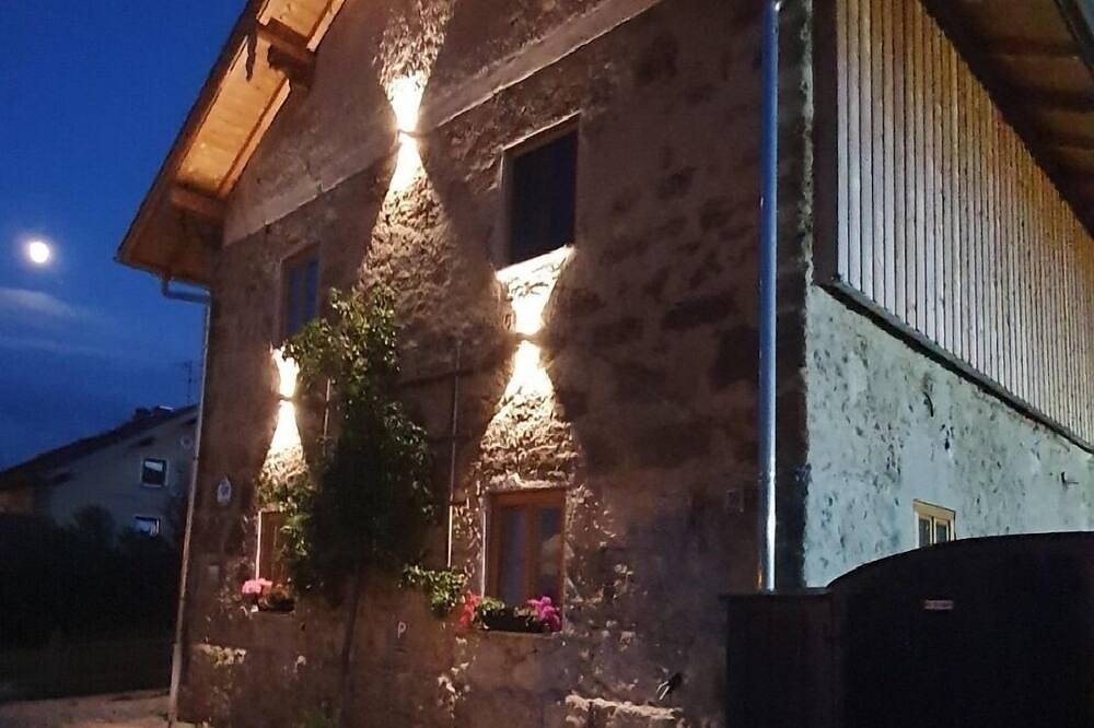 Ganze Wohnung, Ferienwohnung 3 für 3 Personen in Tittmoning, Rupertiwinkel