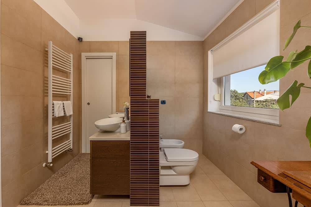 Terra Magica Room with parking, balcony and sea view in Condado de Primorje-Gorski Kotar