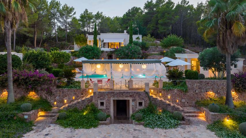 Chalet para 12 personas, con jardín - 1