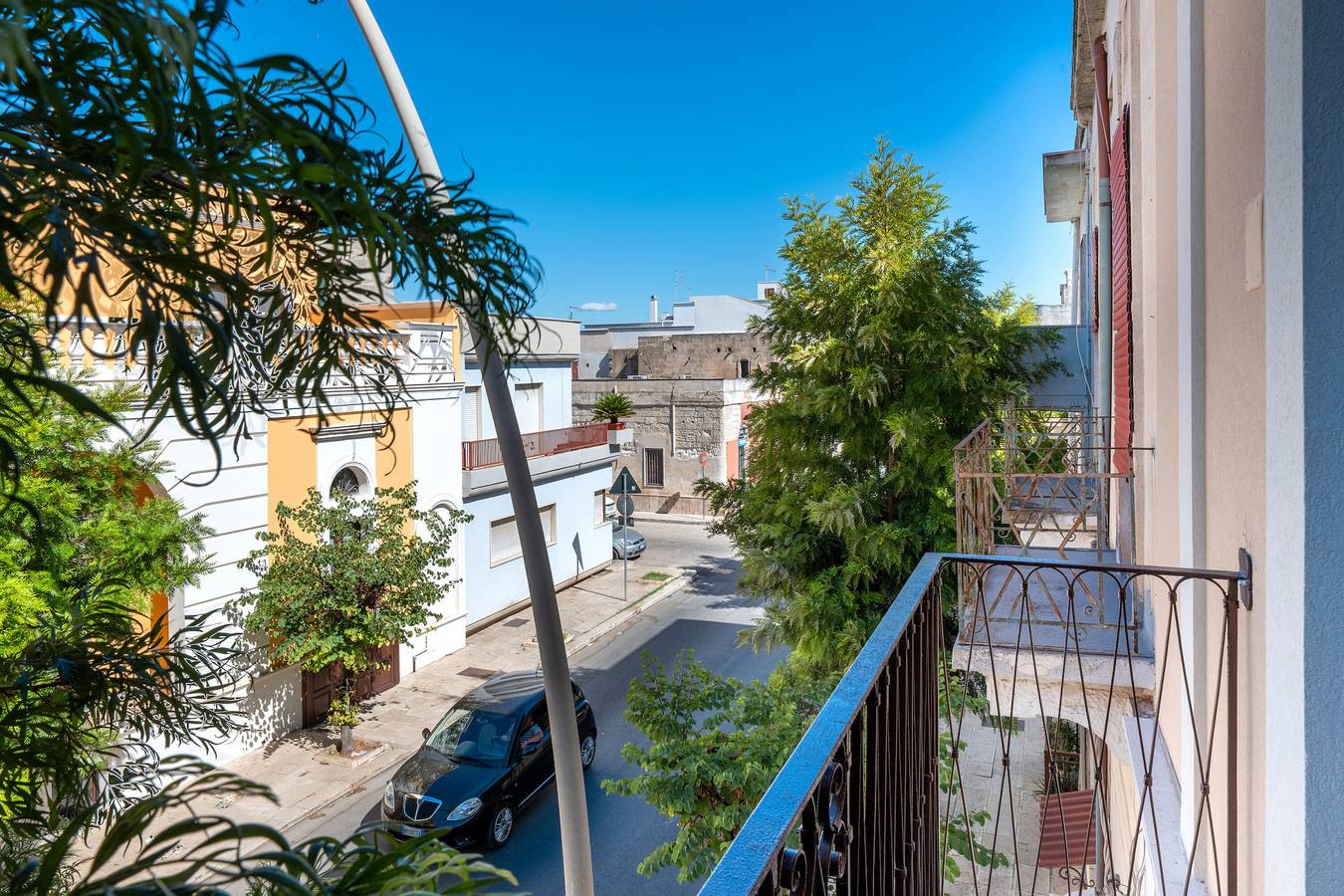 Chambre 'Primo Piano - Camera 1' avec jardin privé, Wi-Fi et climatisation in Pulsano, Golfe de Tarente