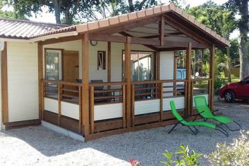 Maison de campagne pour 6 personnes, avec terrasse et jardin à Azur