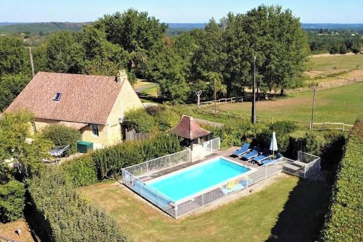 Gîte pour 8 personnes, avec Terrasse et Jardin