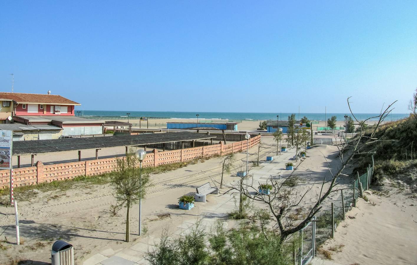 Ganze Ferienwohnung, Rückzugsort mit Meerblick - Parkplatz, Angeln, Terrasse in Rosolina Mare, Polesine