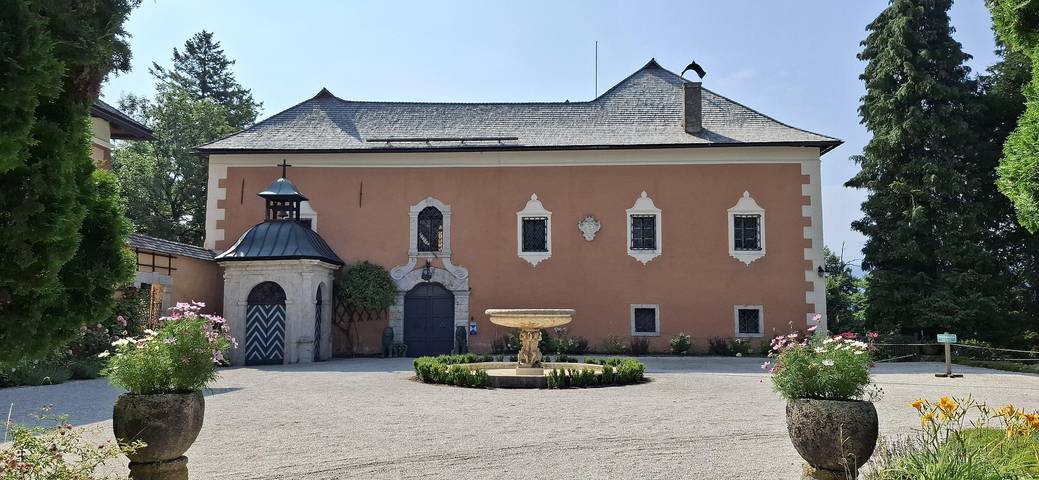 Appartamento per 3 persone, con Terrazza e Giardino nonché Panorama a Tarvisio