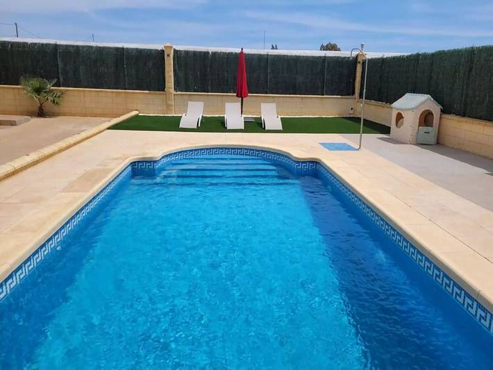Casa de vacaciones para 10 personas, con piscina y jardín - 1