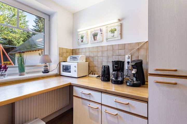 Entire apartment, Haus Schönblick - Fewo Sarina 1 with Mountain View and Terrace in Willingen, Upland
