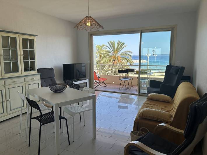 Gîte pour 4 personnes, avec balcon dans Plage Du Lavandou Le Lavandou - 2