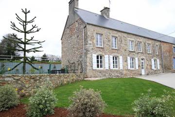 Gîte pour 6 personnes, avec jardin et terrasse, animaux acceptés à Saussemesnil