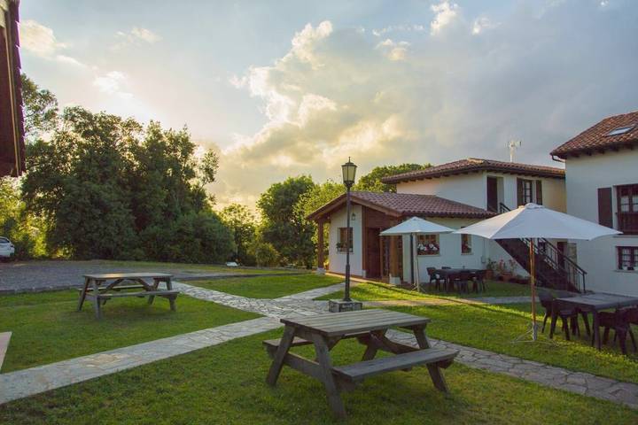 Casa rural para 4 personas, con jardín y vistas en Comarca de Oriente - 2