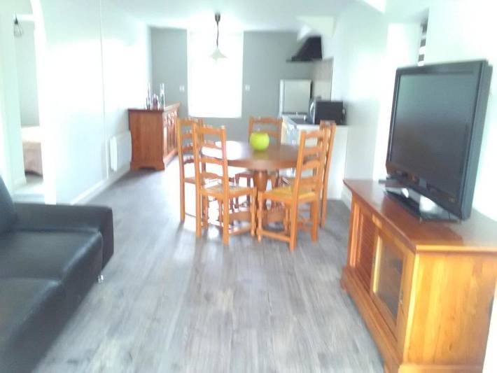 Location de vacances pour 4 personnes, avec vue ainsi que jardin et piscine dans Sousceyrac-en-Quercy - 3