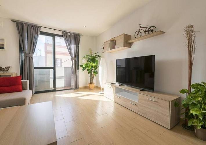 Apartamento de vacaciones para 4 personas, con jardín y vistas, Se admiten mascotas - 1