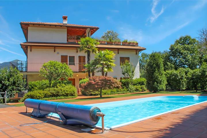 Gîte pour 3 personnes, avec vue sur le lac et vue ainsi que piscine et balcon dans Piémont - 3