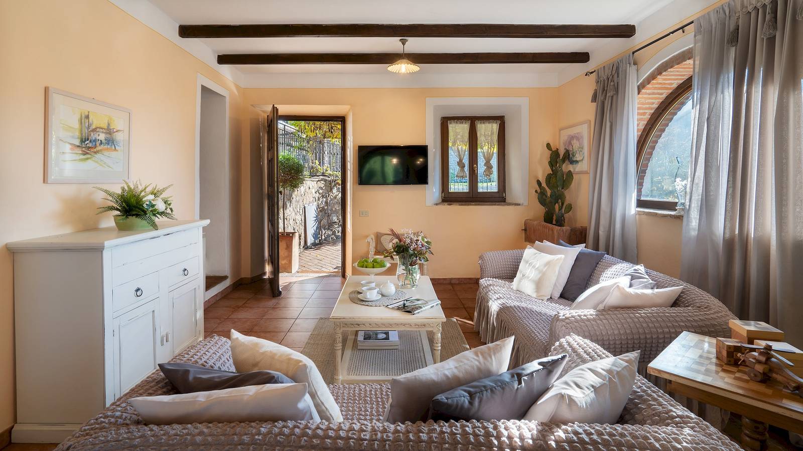 Villa Beltramonto 14, Emma Villas in Pomarance, Riserva Naturale di Monterufoli