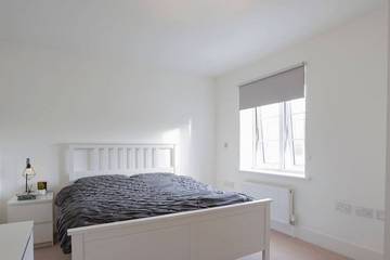 Apartment for 2 People in Kingston upon Thames, London, Photo 1