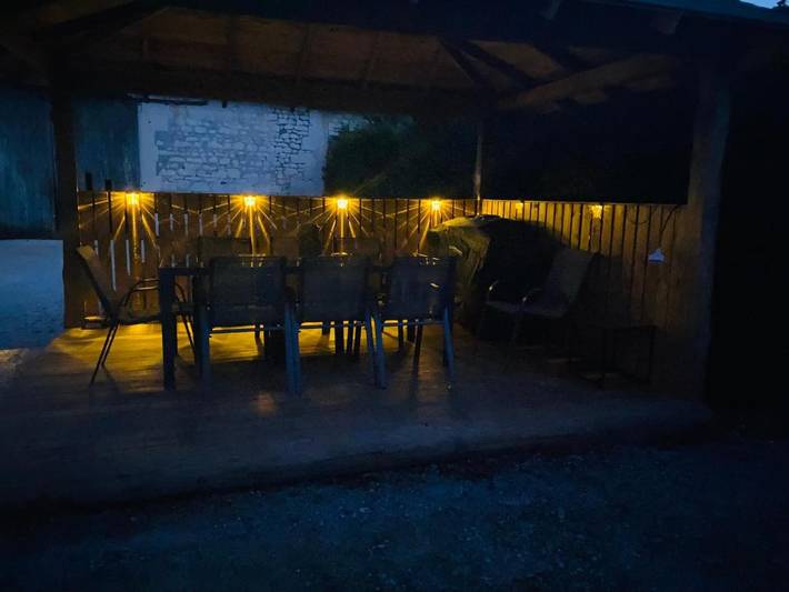 Location de vacances pour 7 personnes, avec terrasse à Vicq-sur-Nahon - 4