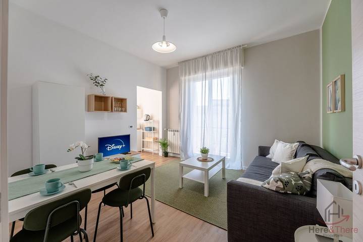 Ganze Wohnung, [Penthouse-Panoramablick] Meer 3 Min. • A/C • Wlan in Bagni Ulisse, Albisola Superiore