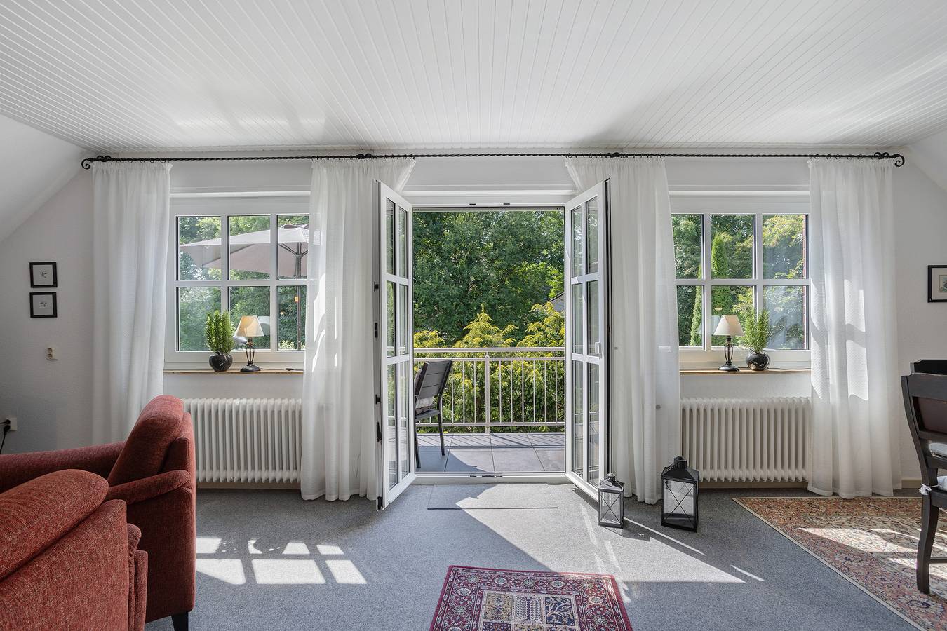 Ganze Wohnung, Ferienwohnung Riedel" mit Balkon und Wi-Fi in Sundern, Sorpesee