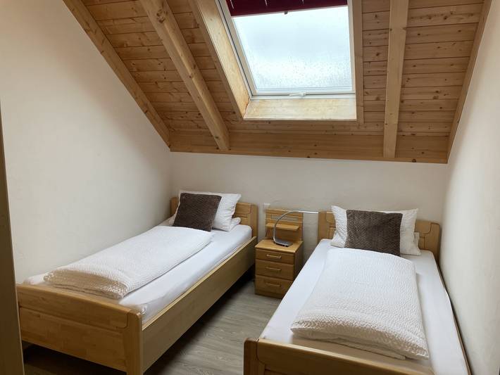 Hôtel pour 6 personnes, avec balcon et jardin, adapté aux familles à Bonndorf im Schwarzwald - 4