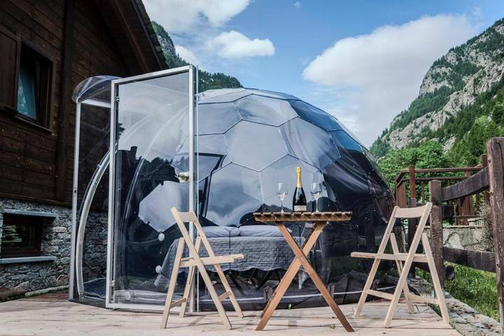 Gîte pour 2 personnes, avec Jacuzzi et Jardin ainsi que Sauna et Vue à Noasca