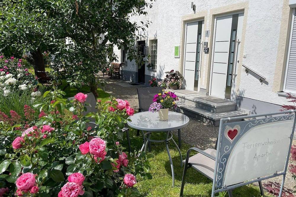 Ganze Wohnung, Schöne Fewo (44qm) zentral gelegen mit Garten vor der Tür in Zandt, Ostbayern