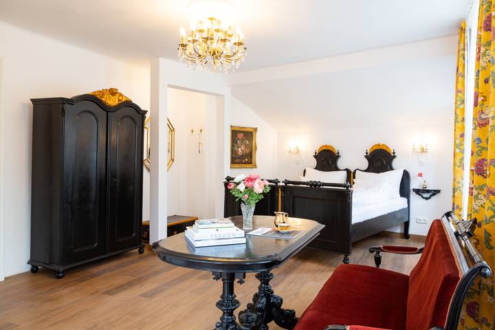 Ferienwohnung für 2 Personen, mit Balkon und Garten in Bad Ischl