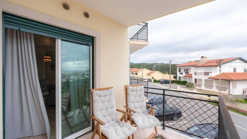 Gîte pour 6 personnes, avec piscine ainsi que vue sur l’océan et balcon à Buarcos - 3