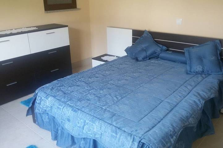 Location de vacances pour 9 personnes, avec terrasse et jardin dans Ponte de Vagos - 3