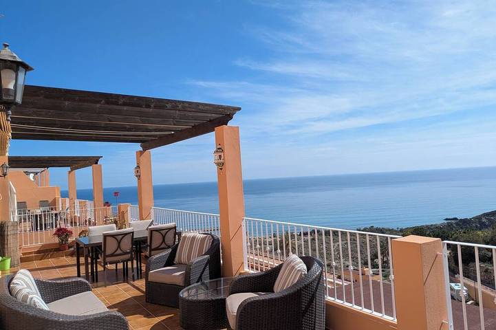 Appartamento vacanze per 4 persone, con piscina e balcone - 1