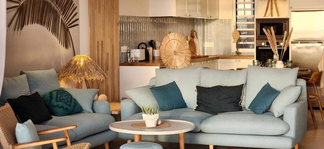 Gîte pour 4 personnes, avec terrasse ainsi que piscine et jardin dans Paea - 3