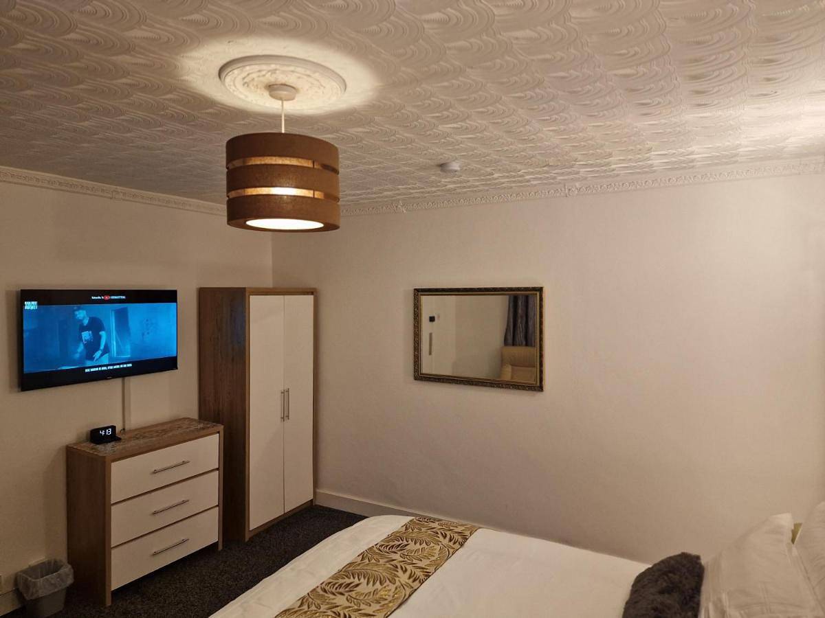 Steyn Guest Lodge in High Wycombe, Chiltern Hills