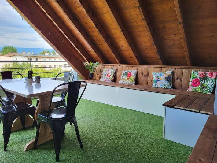 Gîte pour 5 personnes, avec Balcon ainsi que Terrasse et Vue à Bonneville - 2