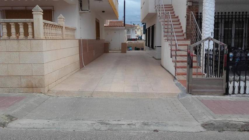 Gîte pour 4 personnes, avec vue et terrasse, animaux acceptés à Calabardina - 4