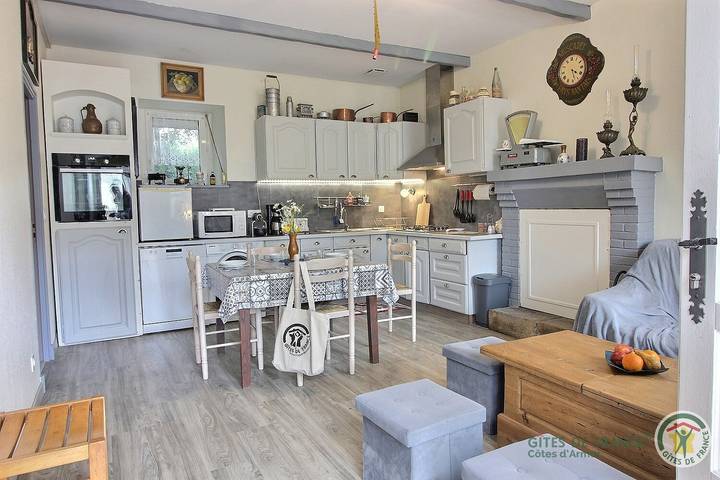 Chalet pour 4 personnes, avec jardin, animaux acceptés en Bretagne
