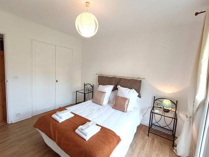 Gîte pour 7 personnes, avec balcon et vue dans Miomo