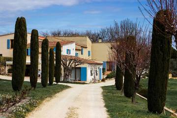Gîte pour 4 personnes, avec jardin et terrasse à Peypin-d'Aigues