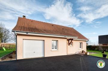 Gîte pour 6 personnes, avec terrasse et jardin à Sommery