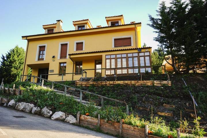 Casa rural para 3 personas, con jardín y piscina, Se admiten mascotas en Asturias - 3
