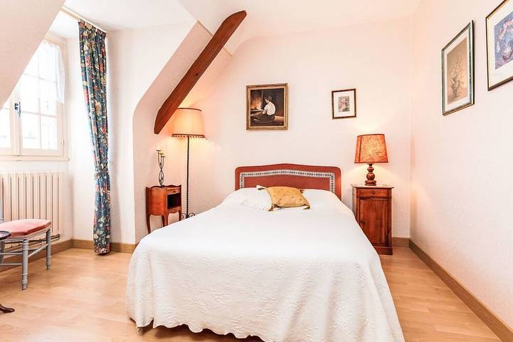 Location de vacances pour 8 personnes, avec jardin à Saint-Père-Marc-en-Poulet - 4