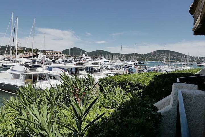 Ferienhaus für 4 Personen, mit Balkon in Cogolin