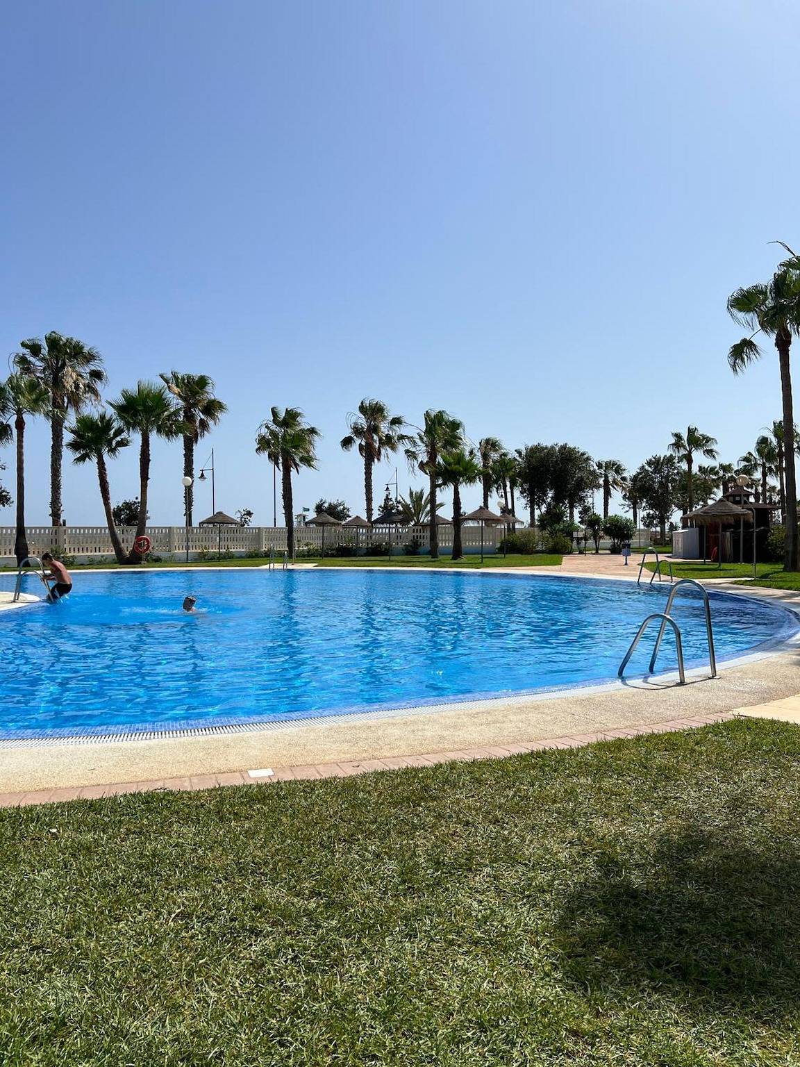Apartamento entero, 'Apartamento Zen Dreams Almerimar' con vistas al mar, Wi-Fi y aire acondicionado in Marina (Almerimar), El Ejido