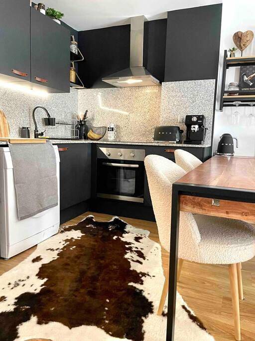 Gîte pour 2 personnes, avec vue et jardin dans Arinsal - 3