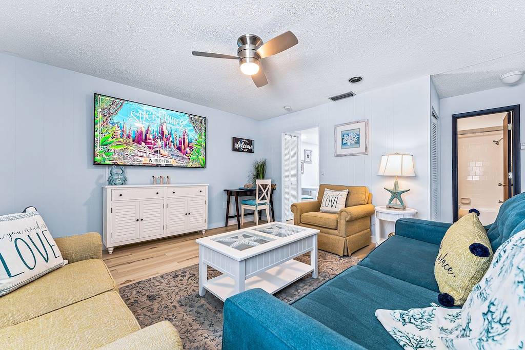 Quiet Downtown Sarasota Villa. 2 bed 2 bath. 644 in Sarasota, Sarasota County