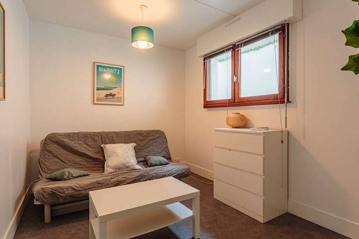 Gîte pour 2 personnes, avec piscine dans Aguilera